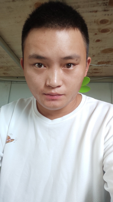 水里面的云呀的第一张照片--福建基督教相亲网