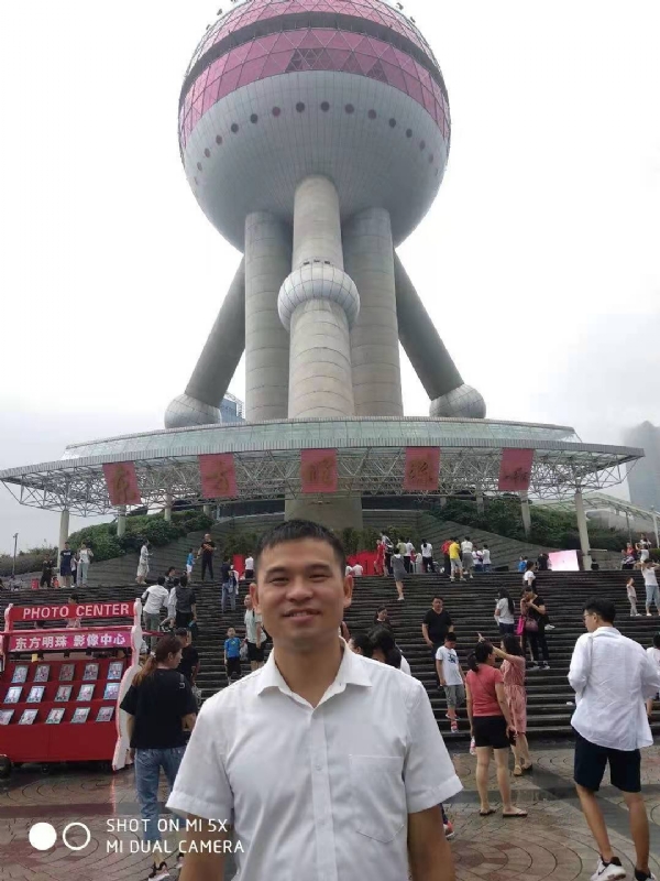 小猫吃老鼠的第一张照片--福建基督教相亲网
